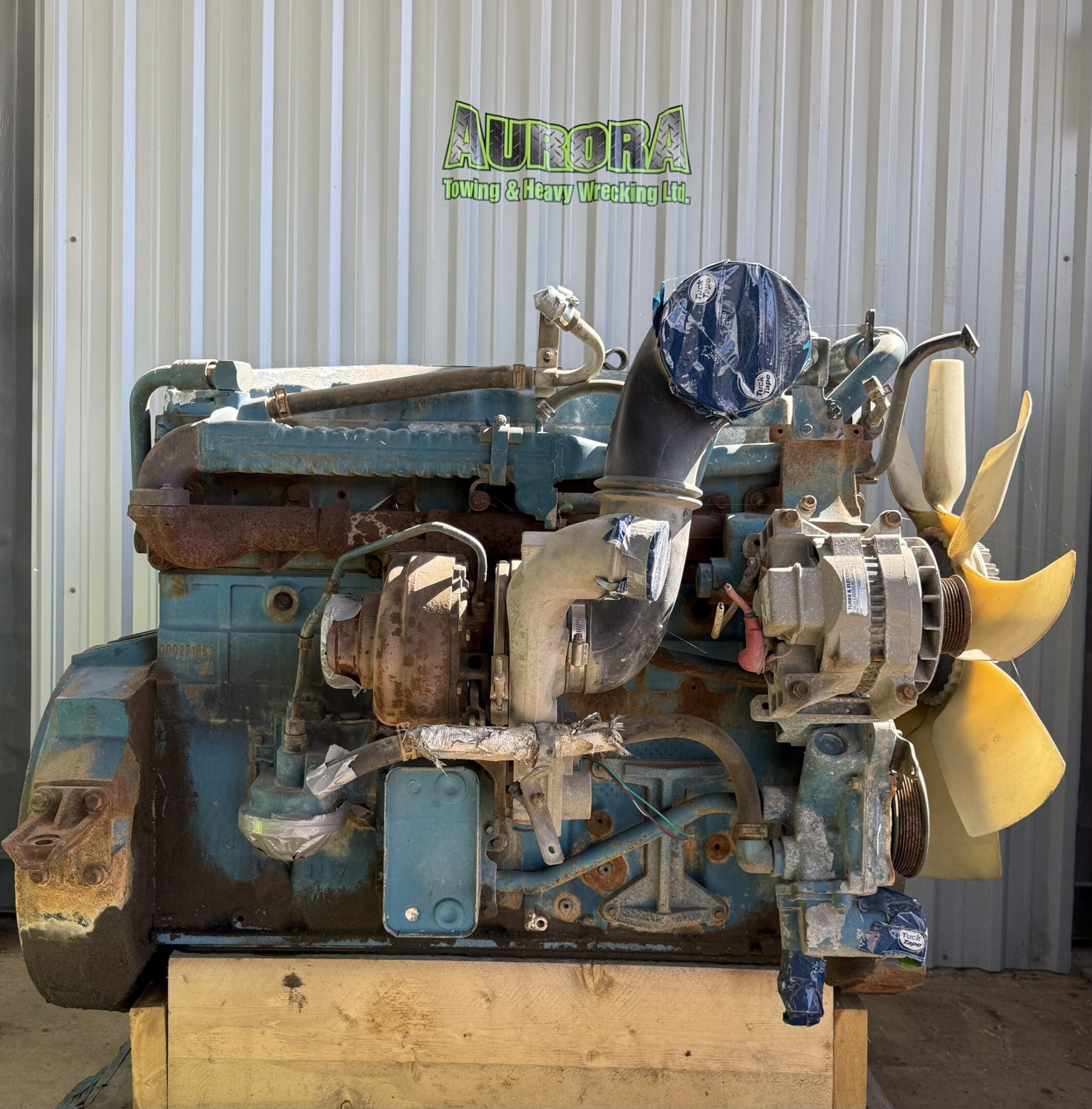 International DT466E 2005 Engine